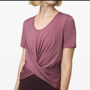 Lululemon front ruched shirt
